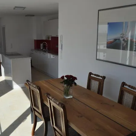 Designerhaus Mit Dachterrasse Nittendorf